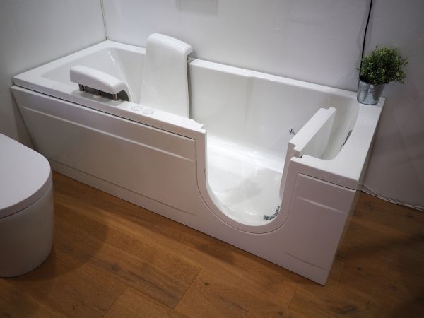 Walk In Tub Repair in Costa Mesa