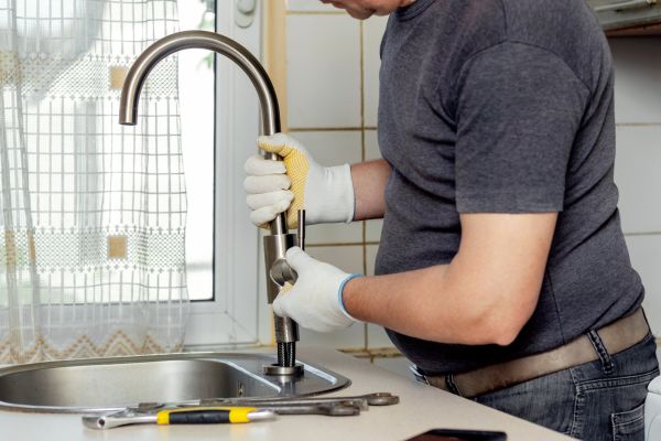 Kitchen Faucet Leak Repair in Costa Mesa