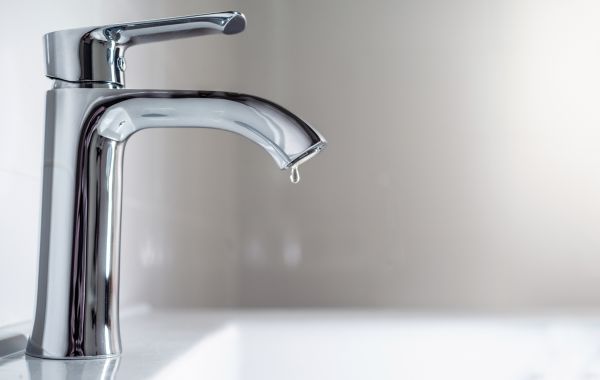 Kitchen Faucet Replacement in Costa Mesa