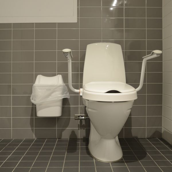 Commercial Toilet Repair in Costa Mesa